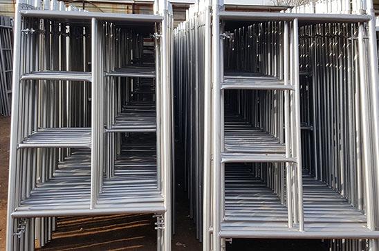 Specification and description of the use of mobile scaffolding
